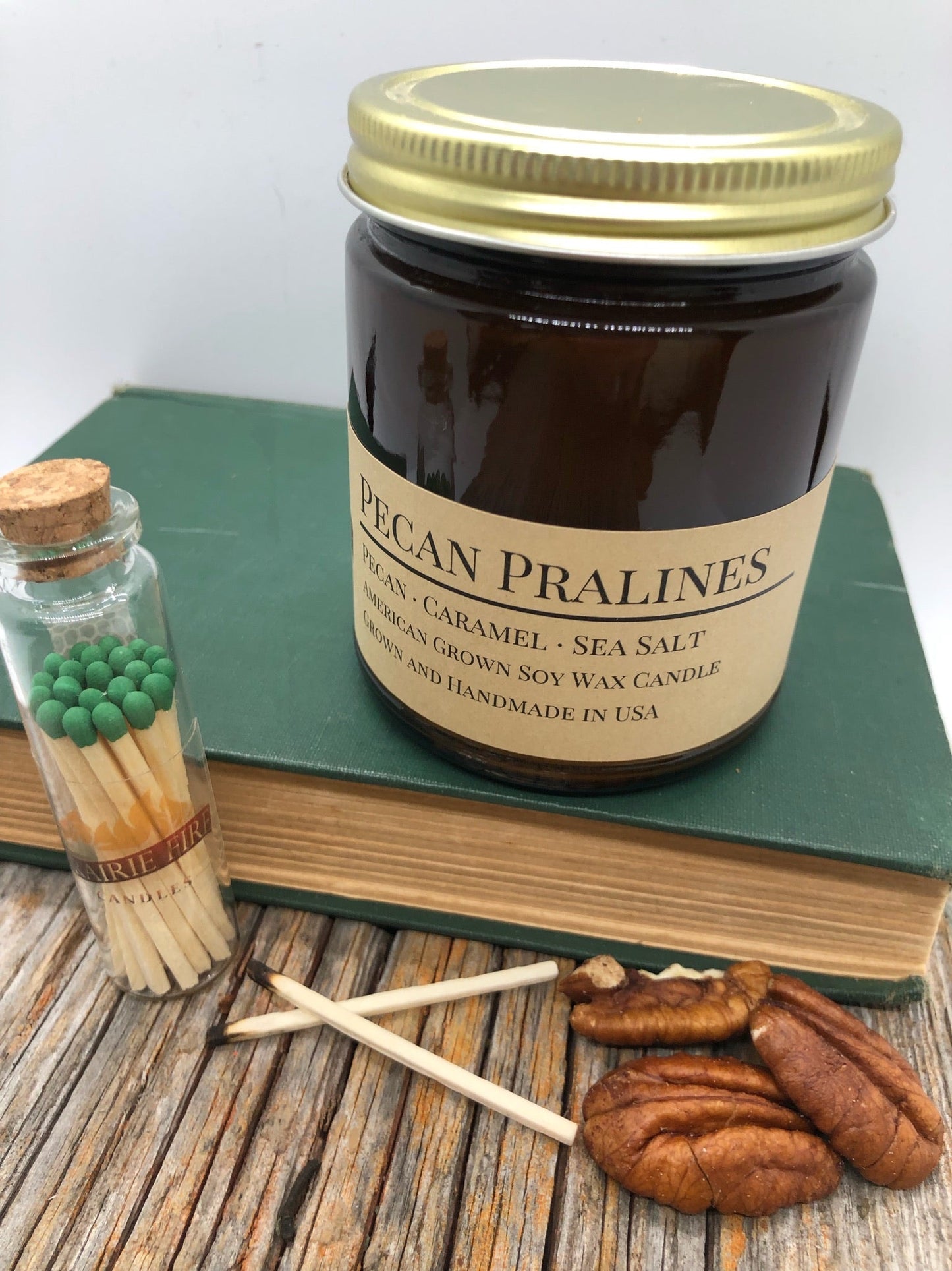 Pecan Pralines Soy Candle | 9 oz Amber Apothecary Jar