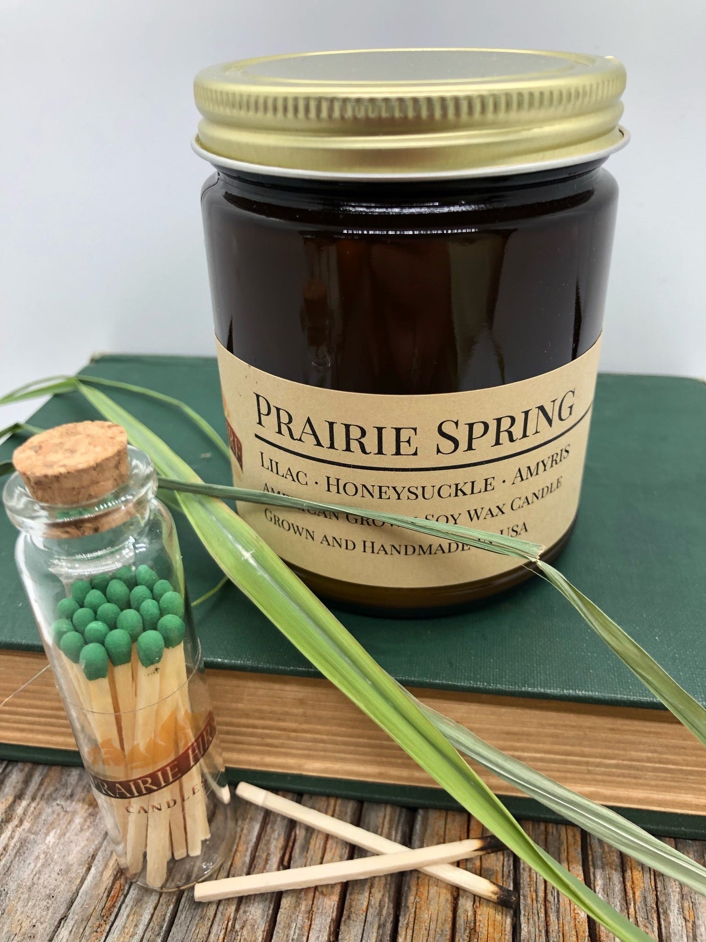 Prairie Spring Soy Candle | 9 oz Amber Apothecary Jar