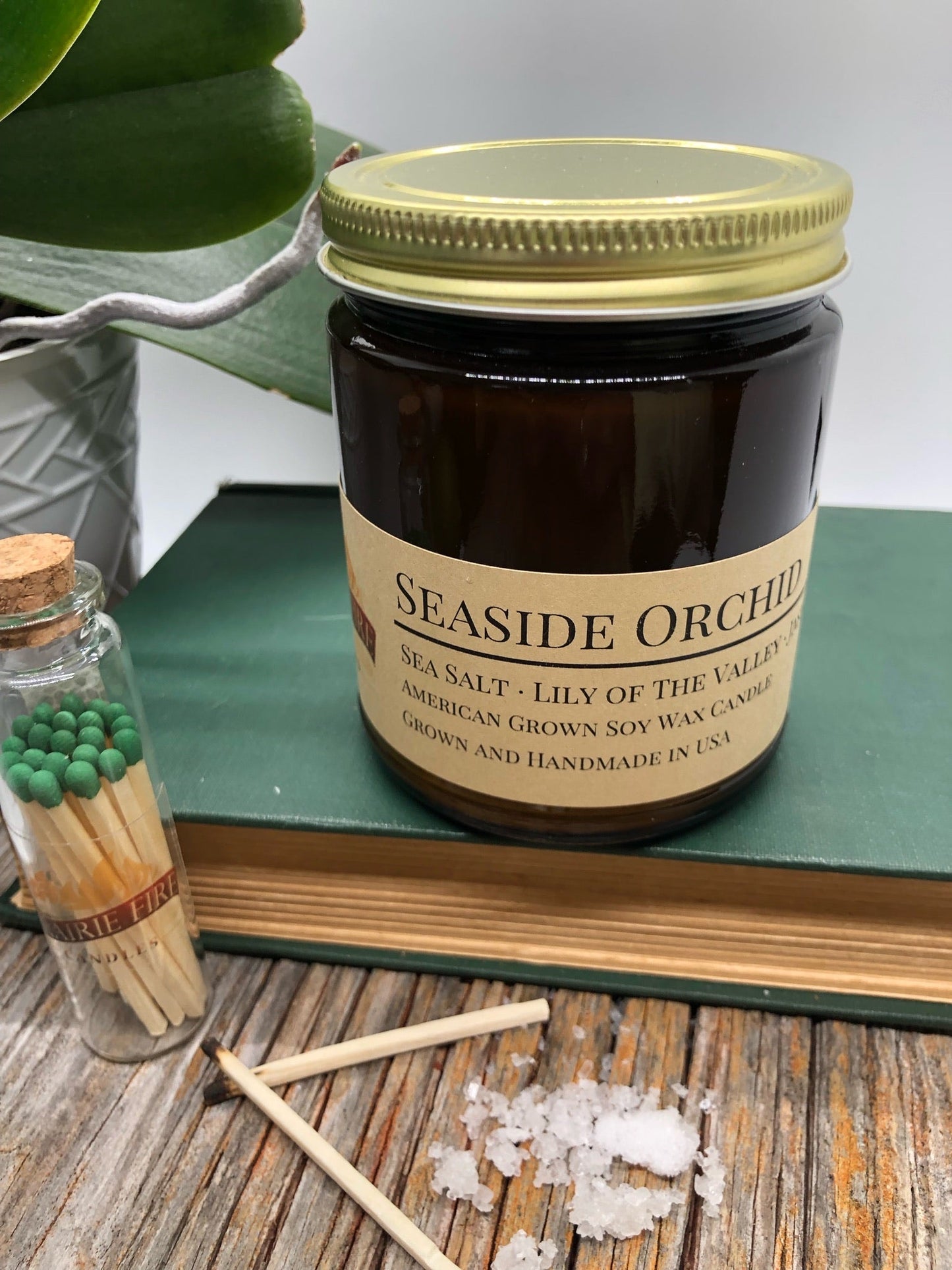 Seaside Orchid Soy Candle | 9 oz Amber Apothecary Jar