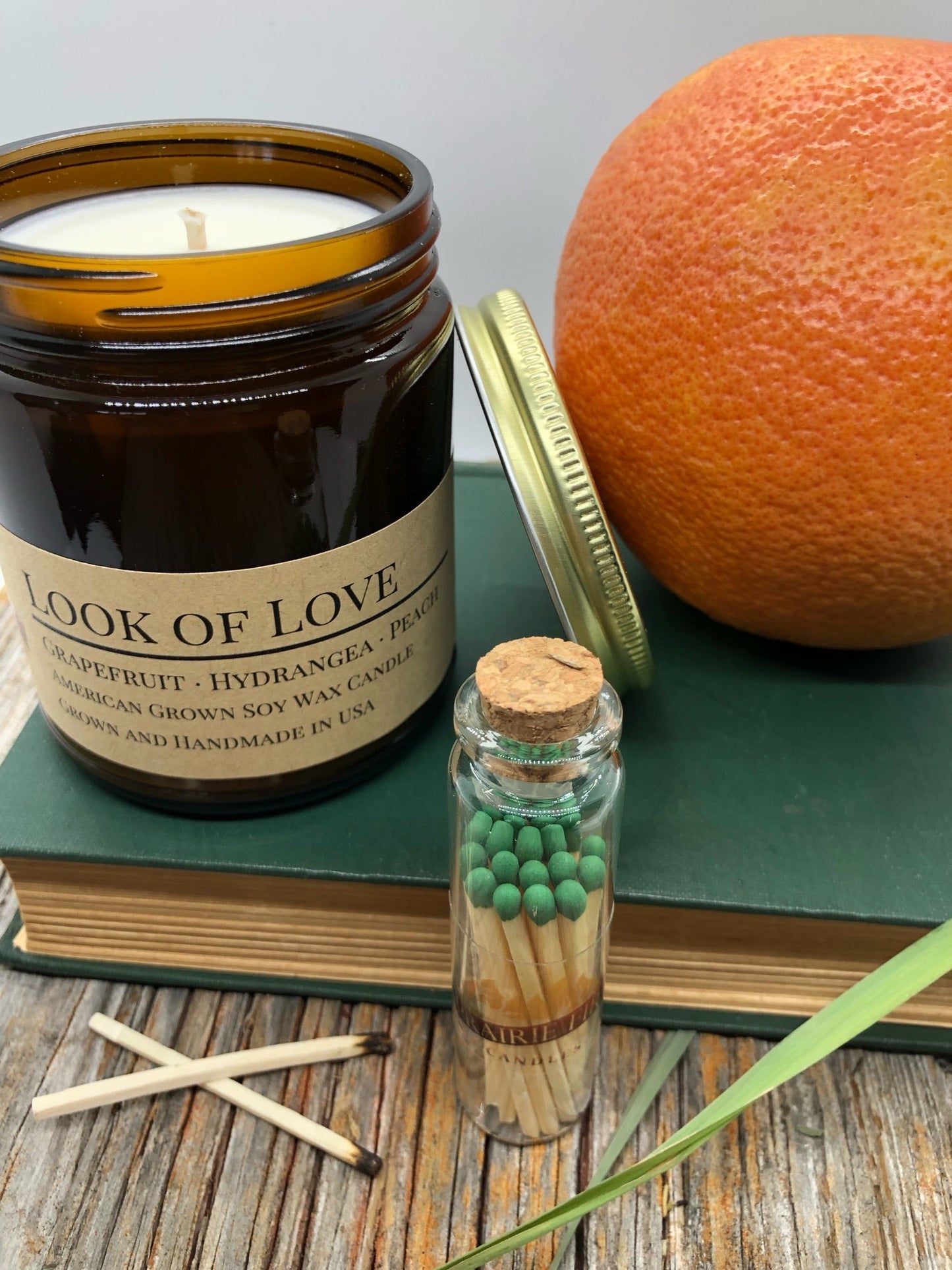 Look of Love Soy Candle | 9 oz Amber Apothecary Jar